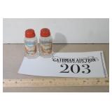 Lewistown, IL Salt & Pepper Shaker