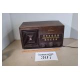 Vintage Emerson Radio