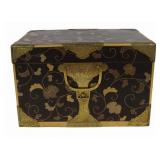Japanese Edo Period Imperial Lacquered Trunk.