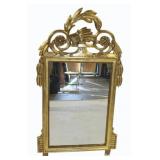 Vintage and Fine Quality Carved Giltwood Mirror.