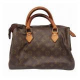 COUTURE. Vintage Louis Vuitton Monogram Purse.