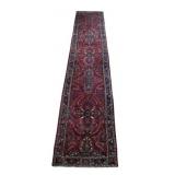 Vintage And Finely Hand Knotted Sarouk Style.