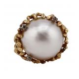 JEWELRY. 13.25kt Gold, Mabe Pearl and Diamond