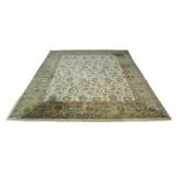 Vintage & Finely Hand Knotted Carpet.