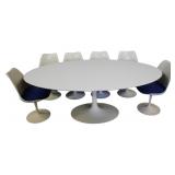 Midcentury Knoll Saarinen Table And 6 Chairs.