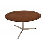Arne Jacobsen, Fritz Hansen, Tripod Coffee Table /