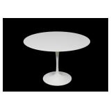 Knoll Signed Eero Saarinen Tulip Table