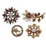 JEWELRY. (4) Antique Gold and Pearl Brooches.
