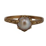 JEWELRY. Art Deco 14kt Gold and Pearl Ring.