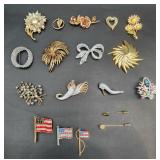 Costume jewelry brooches & pins
