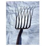 6 tine pitchfork