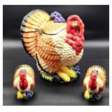 Ceramic turkey tureen w salt & pepper shakers