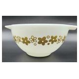 Petite Pyrex crazy daisy bowl clean