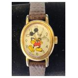 Vintage Lorus ladies Mickey Mouse watch