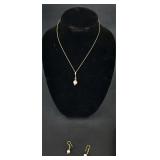 Sterling silver necklace w matching earrings 8k