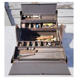 Vintage nulti compartment metal toolbox