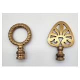 2 brass lamp finials