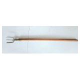 Wooden handle gigger