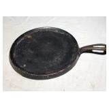 Antique #9 cast iron griddle