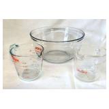 Pyrex glass bowl & 2 cup mearuring cups