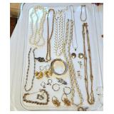 Costume jewelry 6