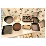 Bakeware w German spring pans
