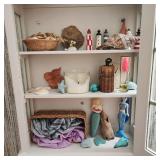 Bathroom collectible lot