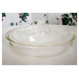 Vintage Pyrex oval casserole