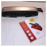 Fellowes Saturn 3i laminating maching