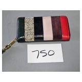 FOSSIL clutch