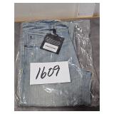 NEW Jeans