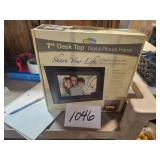 digital photo frame