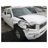 2008 HONDA RIDGELINE (WRECKED IN FRONT)