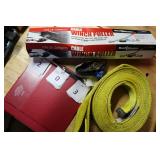 1200 lb capacity Winch puller and straps