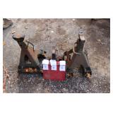 Jack stands