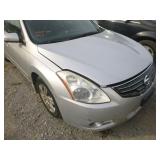 2010 NISSAN ALTIMA