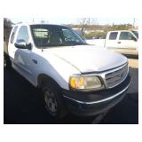 2000 FORD F150--5 SPEED