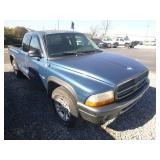 2002 DODGE DAKOTA ( HAS RUST)