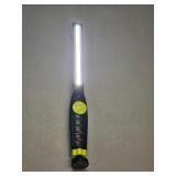 NEW LED Flashlight - magnetic end