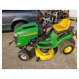 JOHN DEERE RIDING MOWER (42 IN CUT)