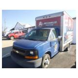 2004 CHEVROLET EXPRESS--14 FT BOX W/LIFT GATE