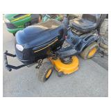 POULAN 42" CUT 22 HP LAWN TRACTOR 144 HRS