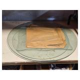 4 pieces of table glass - sizes in description