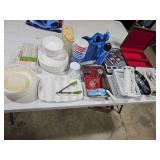 Flatware and accessories, kitchen items
