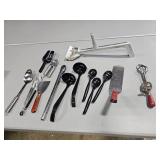 utensils & cutting board