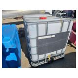 275 gallon water tank