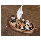 Pligrim figures