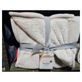 Queen blanket