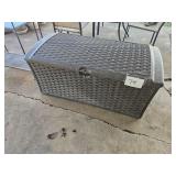 outdoor storage box