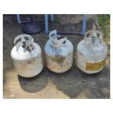 3 propane tanks